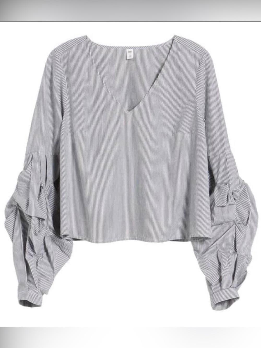 Womens Gray Striped V-Neck Balloon Sleeve Top